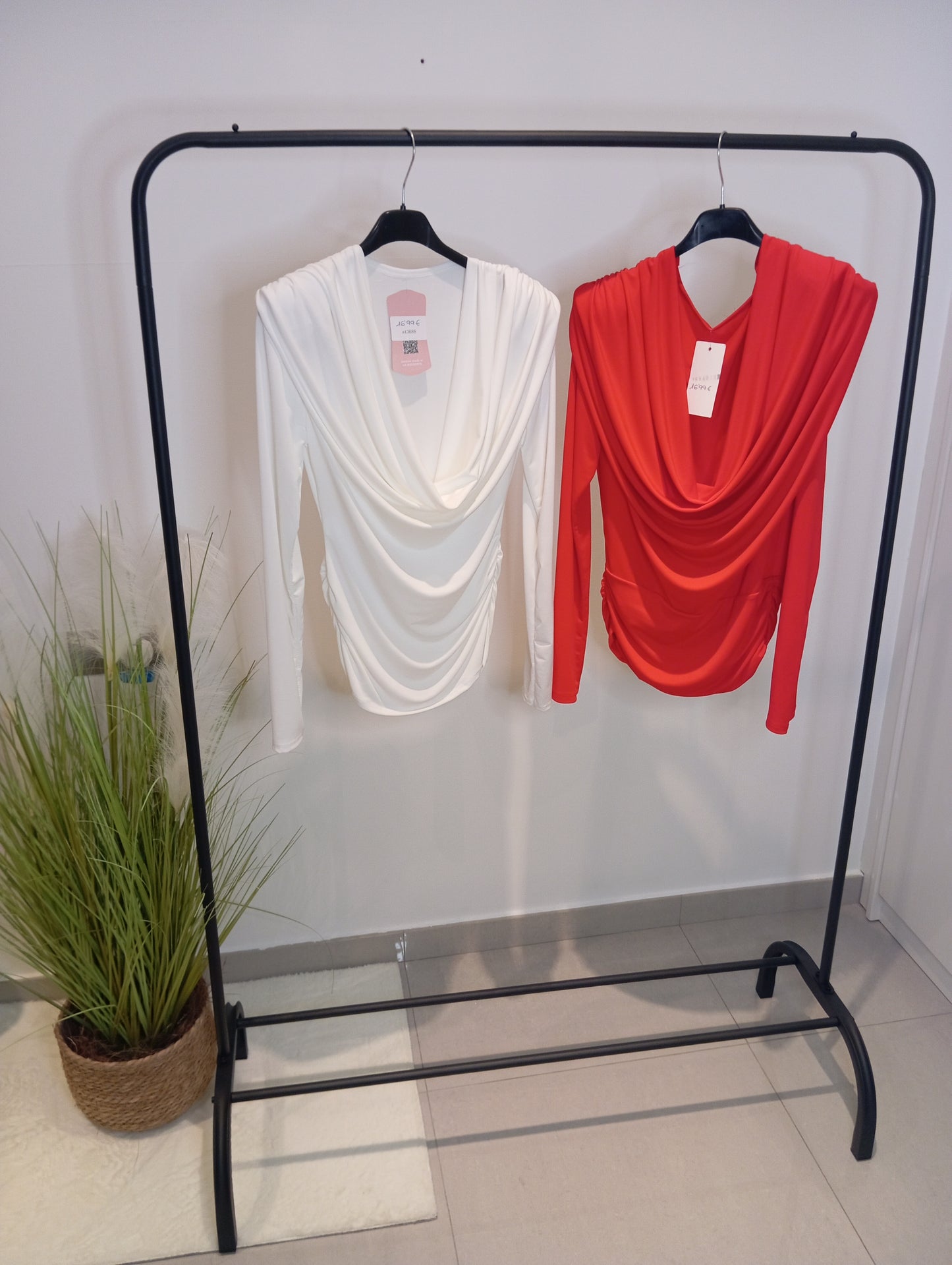 Camiseta escote pronunciado