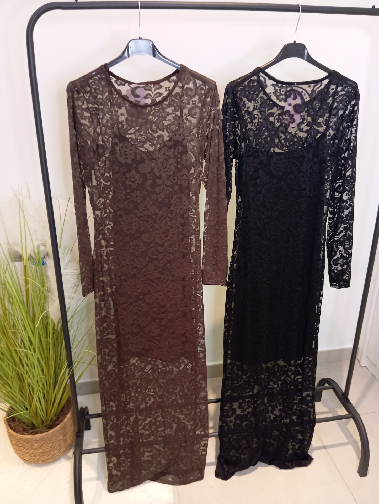 Vestido encaje transparente